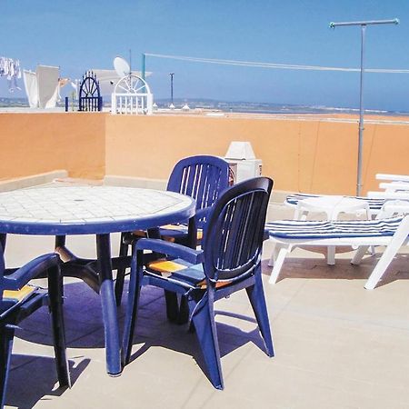 Amazing Apartment In Torrevieja With Kitchen Eksteriør billede